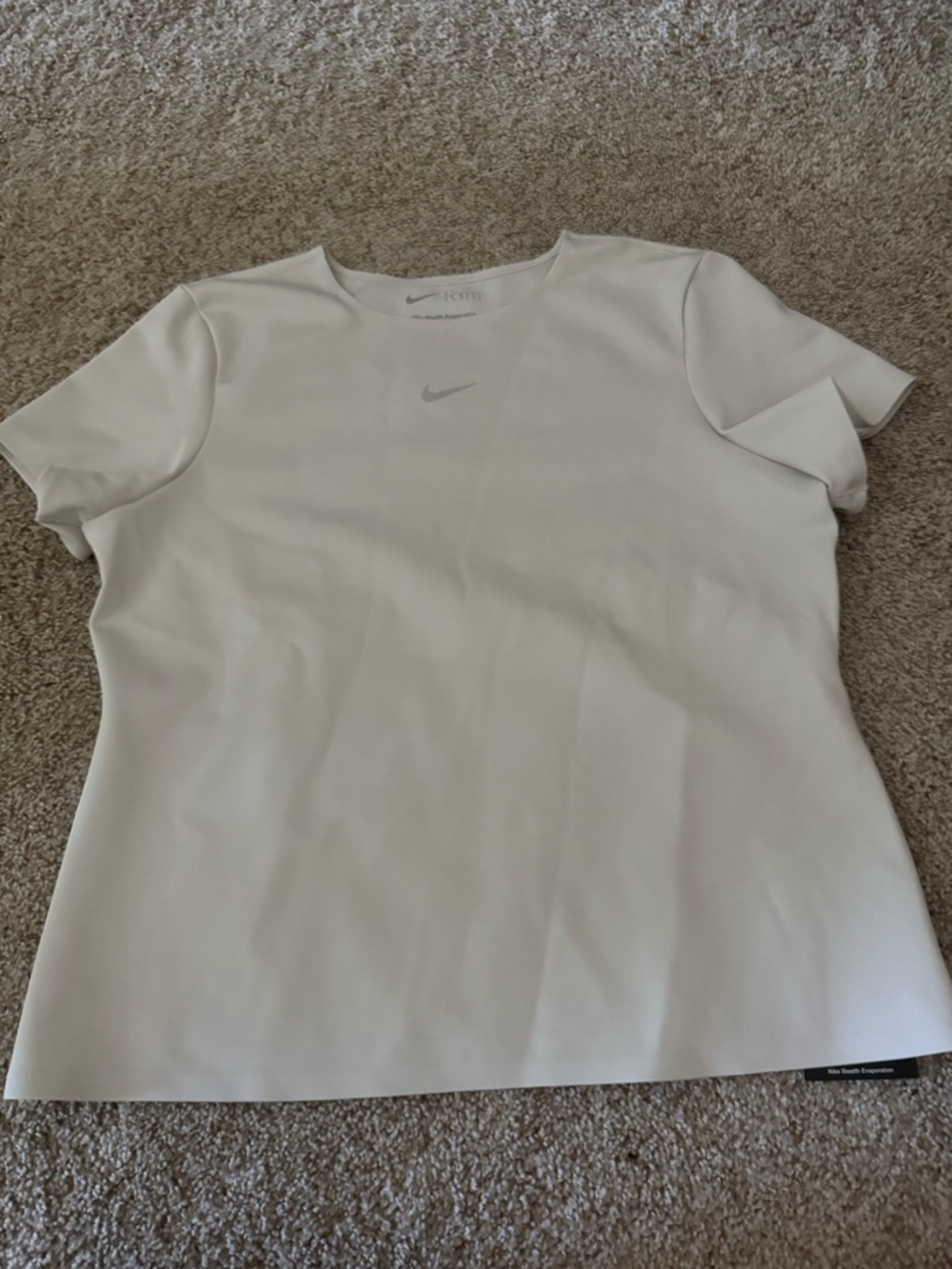 Nike Women’s Cream Short Sleeve Athletic Tee